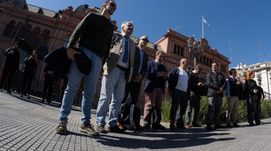 El Gobierno prohíbe el ingreso de todos los periodistas acreditados a Casa Rosada por primera vez en la historia