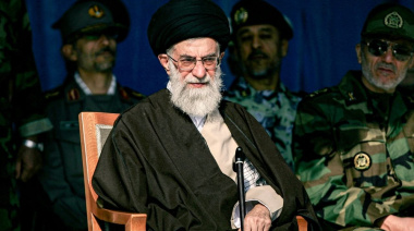 Irán debía derrumbarse… ¿por qué sigue en pie?