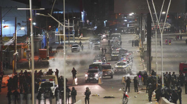 Dos semanas de protestas y cortes de ruta ponen en jaque al presidente Rodrigo Paz