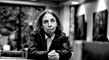 «Un telegrama al futuro» de Elvira Hernández: crónicas poéticas desde la Santiago pinochetista