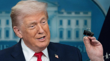 Guerra Comercial: Trump impone aranceles de entre 10 y 12,5 por ciento a 60 economías