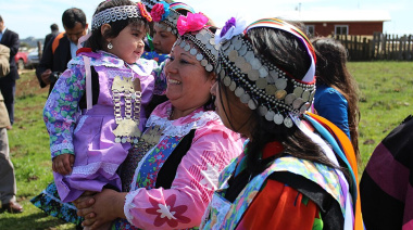Mujeres mapuche de Argentina y Chile impulsan una guía binacional de justicia comunitaria