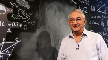 Adrián Paenza: «La FIFA hizo un Mundial para los ricos»