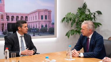 Santiago Peña habla de oportunidades de cooperación en medio ambiente con ex presidente alemán