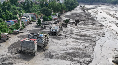 Mientras el Himalaya se derrite, las inundaciones mortales se convierten en la nueva normalidad