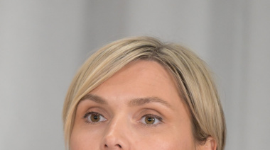 Premier islandesa dice que Gobierno no continuará las conversaciones sobre adhesión a UE