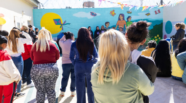 Mujeres detenidas participaron en la creación de un espacio de visitas para las infancias en un penal argentino