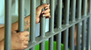 Estados Unidos debe proteger a las presas de la violencia sexual, según una experta de la ONU