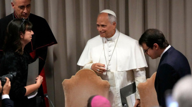 El papa León XIV pidió no delegar decisiones humanas a la Inteligencia Artificial