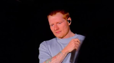 Ed Sheeran habló en su primer concierto luego de quedarse sin teloneros.