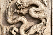 Derrocar a Irán para frenar a China