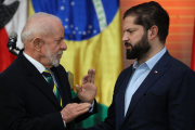 Boric debe estar en el BRICS