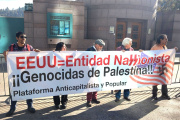 Chile. Plataforma Anticapitalista y Popular se manifiesta por la causa palestina en embajada de EEUU