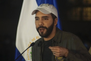 El Salvador: el Congreso aprobó la reelección presidencial indefinida