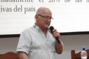 “En Paraguay, el villano se convierte en el héroe en la democracia”
