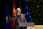 Joan Manuel Serrat lamenta que el mundo asista a “atrocidades como el genocidio del pueblo palestino”