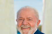 Lula reafirma compromiso de Brasil con la paz regional y rechaza injerencias extranjeras