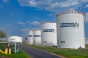Petropar define la suba de G. 450 en todos sus combustibles