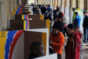 Colombia, en una campaña a pura IA, elige entre Cepeda o la ultraderecha