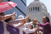 «¿Quién decide en México, las agencias extranjeras o el pueblo?»: Claudia Sheinbaum Pardo
