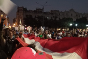 Perú: Cientos marchan vigilando su voto