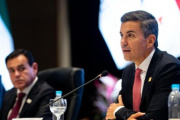 Pese a los buenos números de la macro, el 89% de los paraguayos no puede ahorrar y crece el uso de las tarjetas