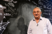 Adrián Paenza: «La FIFA hizo un Mundial para los ricos»