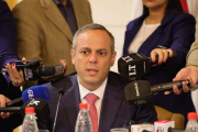 Con votos de la oposición, el cartismo consigue la reelección de Camilo Benítez en la Contraloría