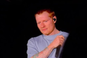 Ed Sheeran habló en su primer concierto luego de quedarse sin teloneros.