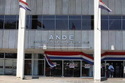 ANDE: Duda por tarifa de la Itaipú frena inversiones