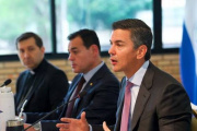 The Economist advierte que la corrupción y la infraestructura deficiente pueden frenar el crecimiento de Paraguay
